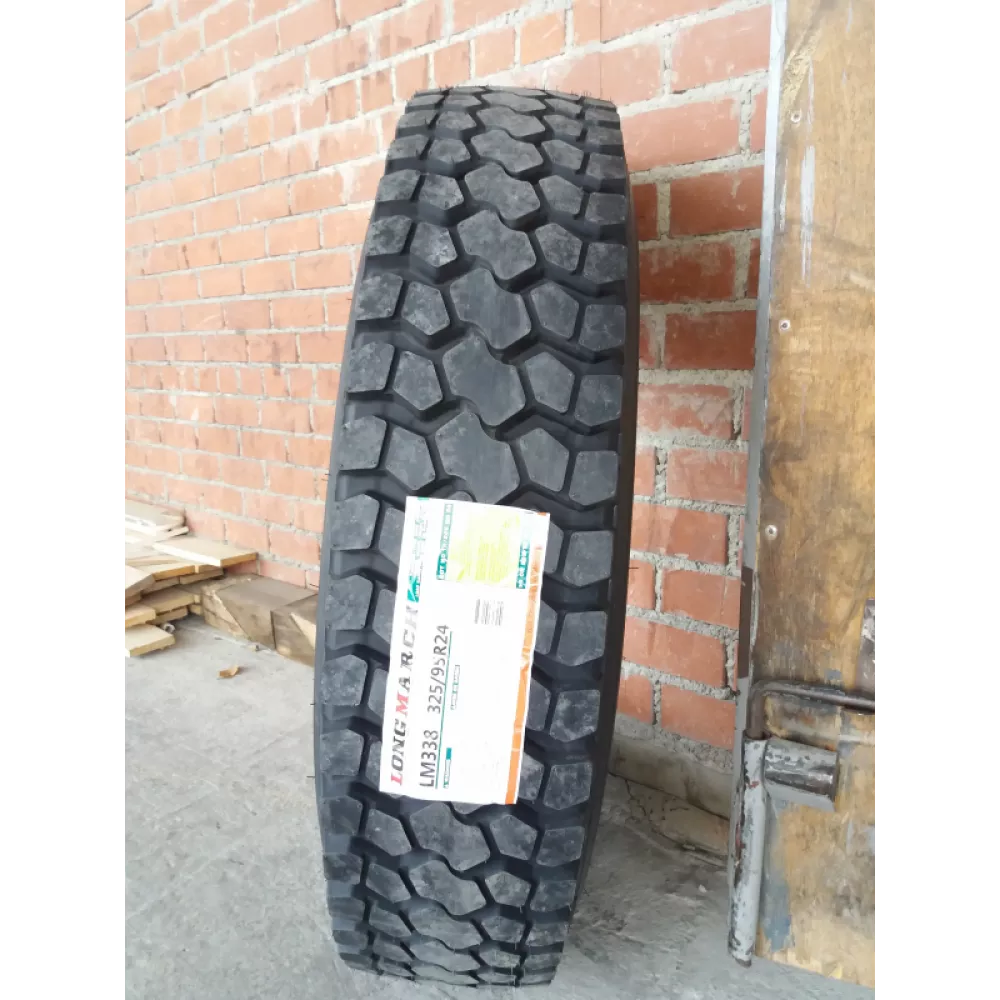 Грузовая шина 325/95 R24 Long March LM-338 22PR в Полазне