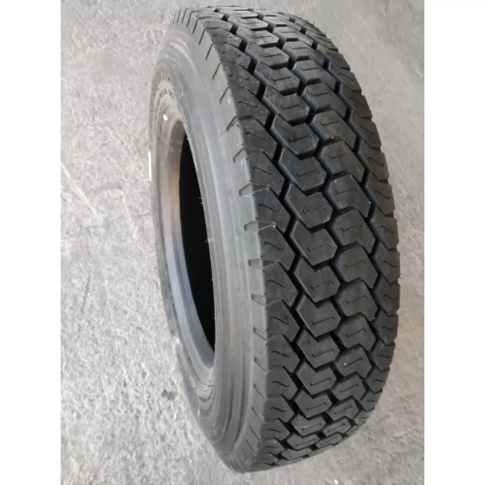 Грузовая шина 215/75 R17,5 Long March LM-508 16PR в Полазне