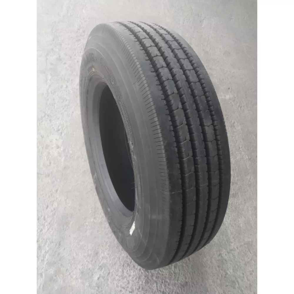 Грузовая шина 215/75 R17,5 Long March LM-216 16PR в Полазне